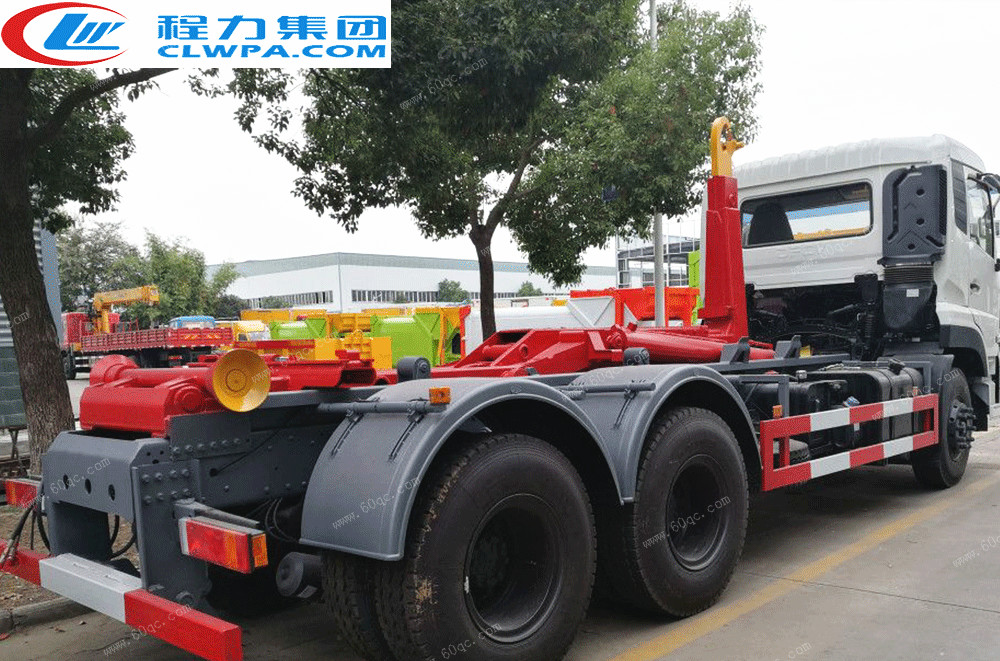國(guó)五東風(fēng)天龍后雙橋車(chē)廂可卸式垃圾車(chē)