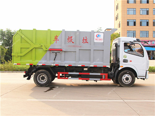 國五東風凱普特掛桶對接式垃圾車
