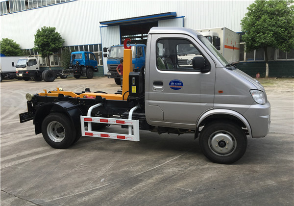 國五長安勾臂式垃圾車 國五長安勾臂式垃圾車