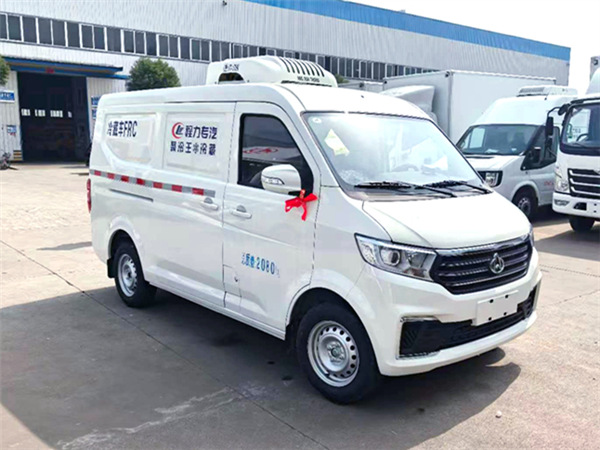 長(zhǎng)安V3面包冷藏車(chē) 長(zhǎng)安V3面包冷藏車(chē)