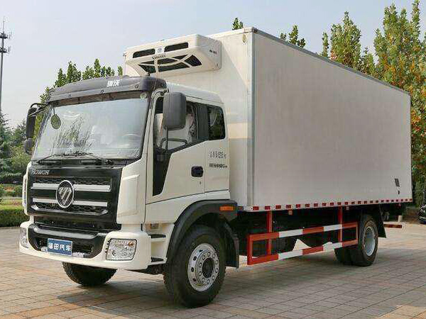 福田瑞沃6.72米貨廂冷藏車
