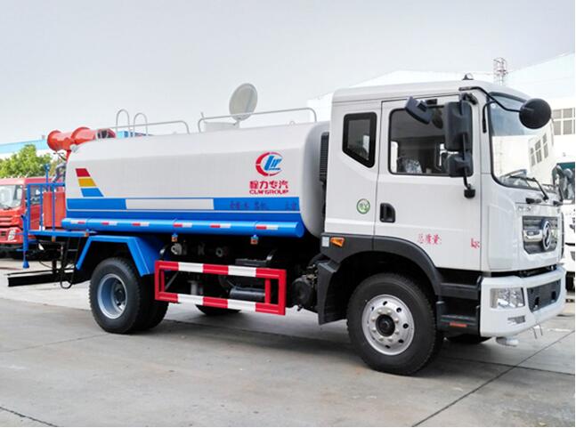 東風D9霧炮車圖片