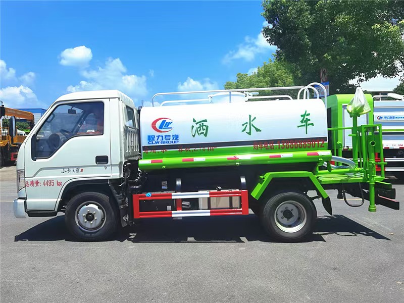 福田時(shí)代藍(lán)牌灑水車