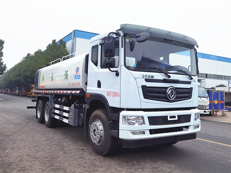 20噸東風T5后八輪灑水車國五車型特價促銷