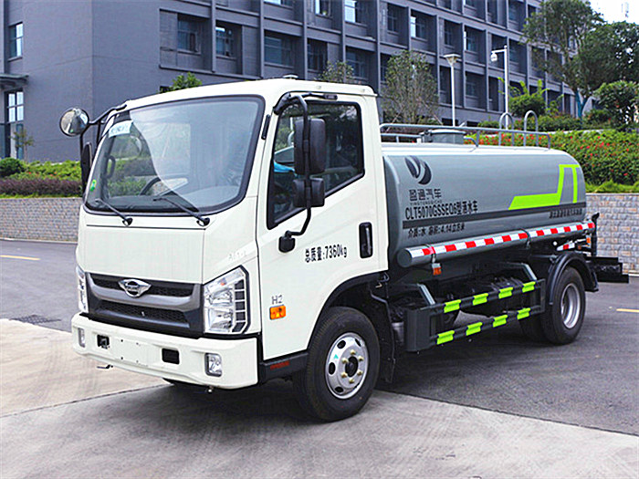 福田H2灑水車