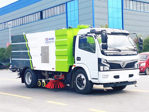 東風福瑞卡8方洗掃車