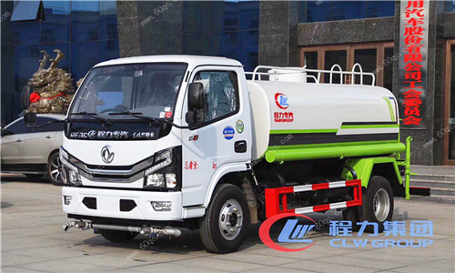 國六東風小多利卡5噸灑水車