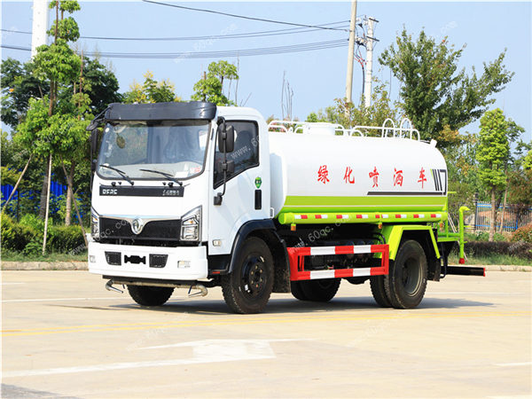 東風福瑞卡9噸灑水車